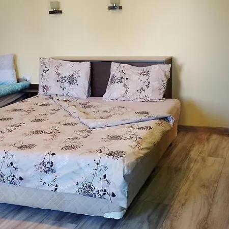 неофит бозвели 1 Apartment